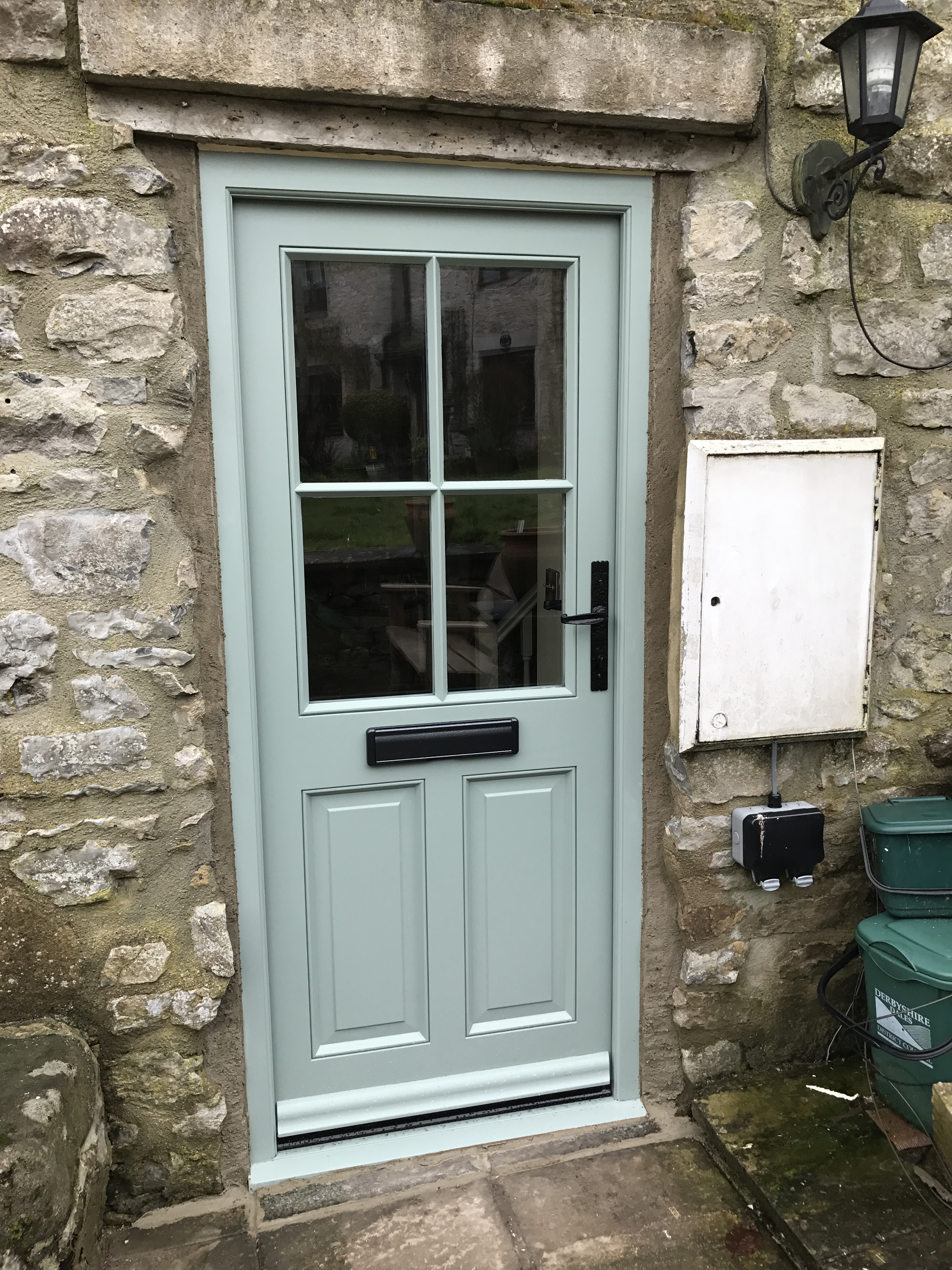 1_external-wooden-doors-derbyshire
