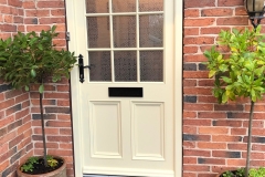 bespoke-wooden-door-leicester