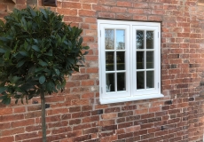 attractive-cottage-windows