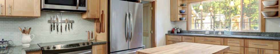A delightful, fully equipped wooden kitchen